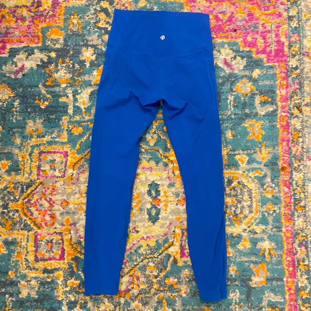 Blue leggings
